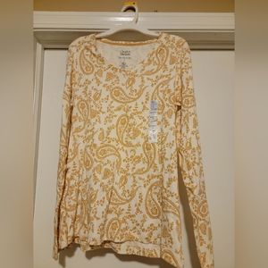 Croft &Barrow long sleeved tee size S Cream and gold